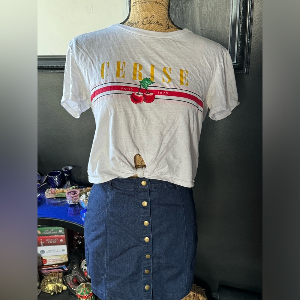 Divided crop top